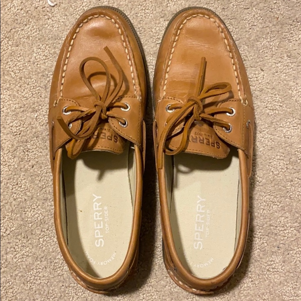 Sperry’s - Picture 2 of 2